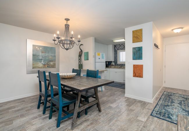 Condominium in Pensacola - Sundown Condominiums B 25