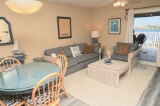 Condominium in Pensacola - B 35