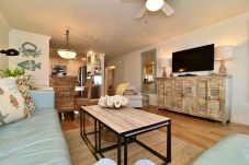 Condominium in Pensacola - C 21