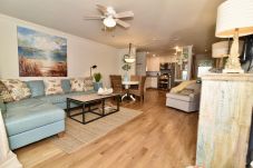 Condominium in Pensacola - C 21